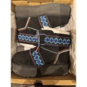 Ugg Mini Braid Platform Black Size 8 / 39 New In Original Box!